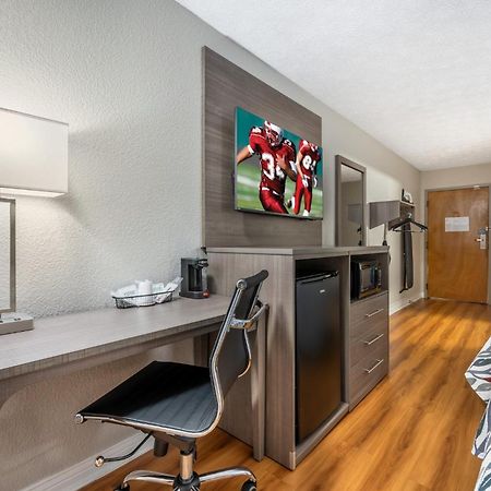 Red Roof Inn Greencastle South - Cloverdale Экстерьер фото
